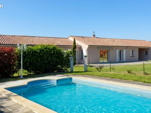 Villa 6 pièces 250 m²