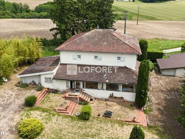 Villa 5 pièces 292 m²