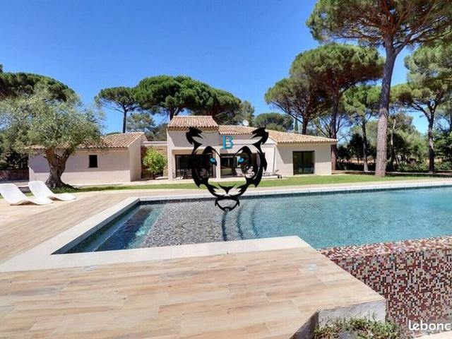 Villa 5 pièces 370 m²