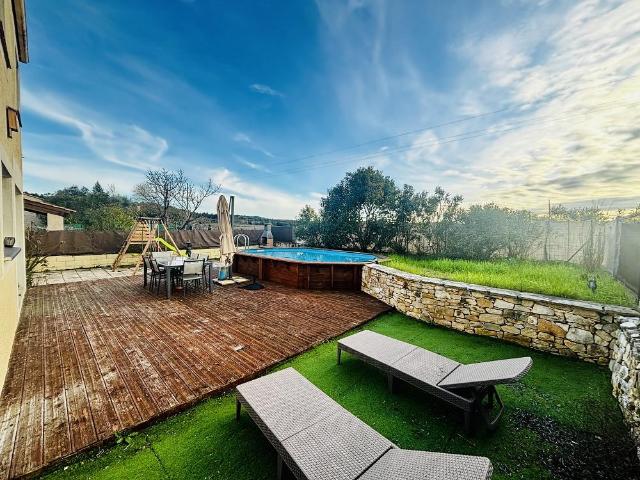 Villa 5 pièces de 120m2 habitables avec piscine et garage 120m² Gignac