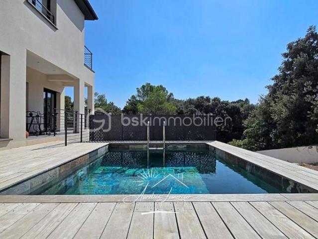 Villa 5 pièces de 147 m2 Poulx