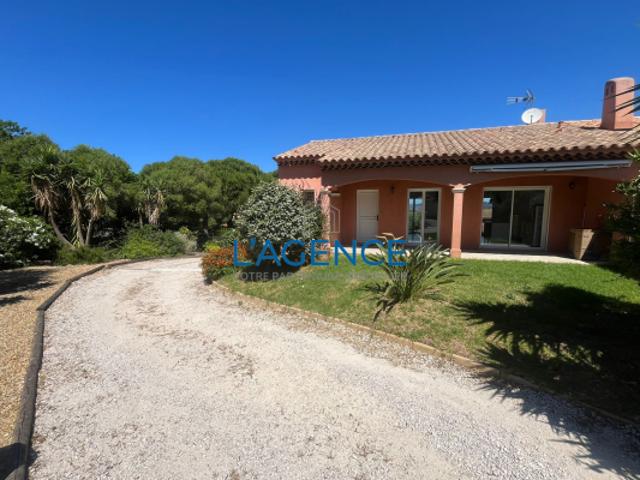 villa 5 piecesde 123m2 sur un terrrain de 1000m2 avec vue me