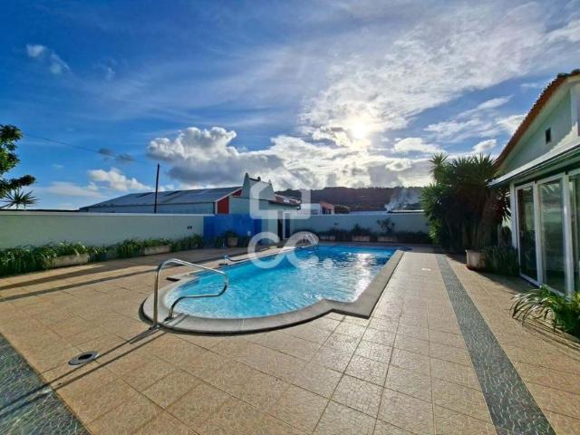 villa 5 quarto, Vila da Praia da Vitória Ilha Terceira DLS97841991