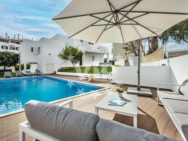 villa 5 quarto, Albufeira Algarve DLS68858444