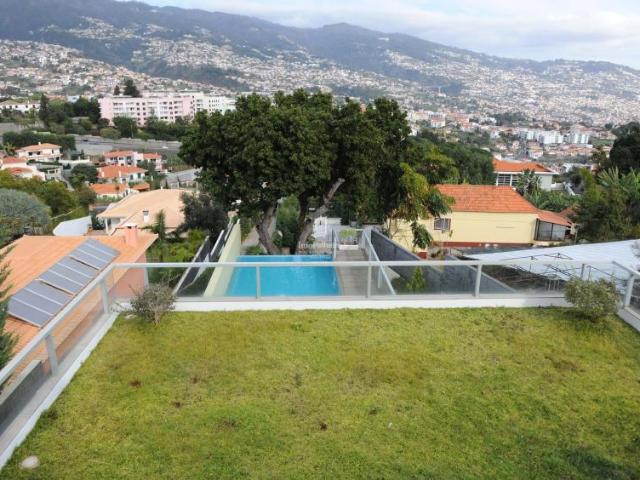villa 5 quarto, Funchal Ilha da Madeira DLS102782463