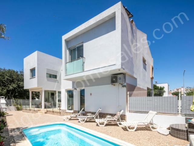 villa 5 quarto, Portimão Portimão DLS93327384