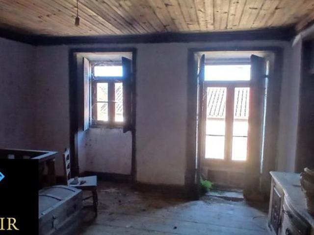 villa 5 quarto, Santarém Ferreira do Zêzere 2240 DLS98918548