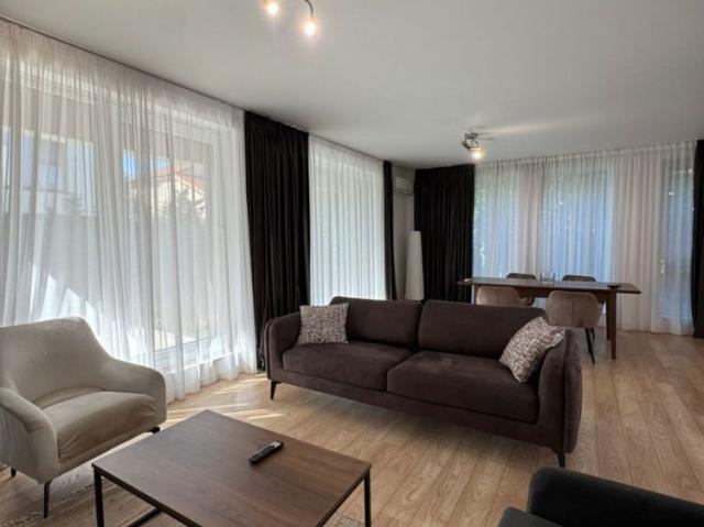 VILLA 5 ROOMS FOR RENT | PRIVATE GARDEN | GATED PREMIUM COMPLEX