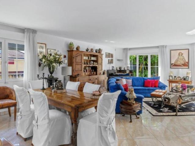 Villa 5.5 Zimmer