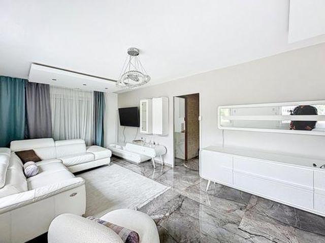Villa 6 chambres, Bourgoin Jallieu Rhône Alpes 38300 DS90461569