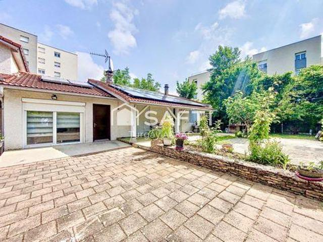 Villa 6 chambres, Bourgoin Jallieu Rhône Alpes 38300 ES87724413