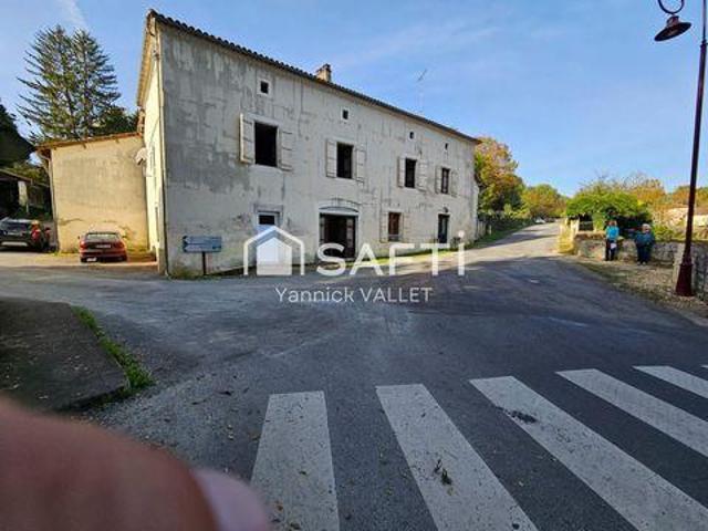 Villa 6 chambres, Javerlhac Et La Chapelle Saint Robert Aquitaine 24300 DS88412470