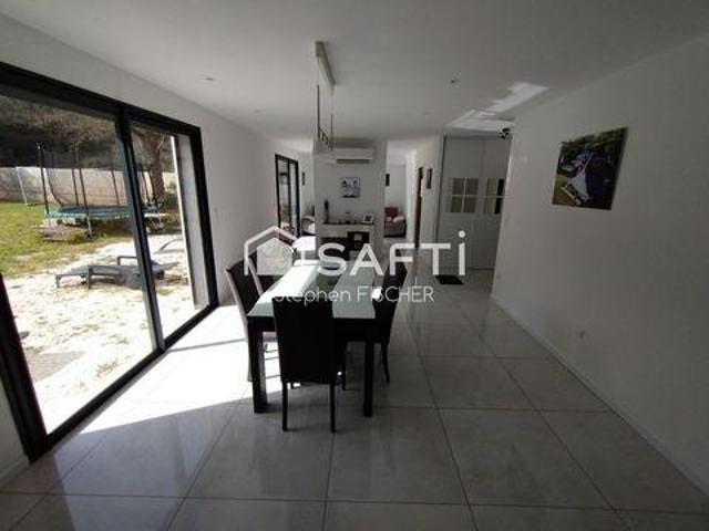 Villa 6 chambres, Sollies Toucas Provence Alpes Côte d'Azur 83210 ES91698334
