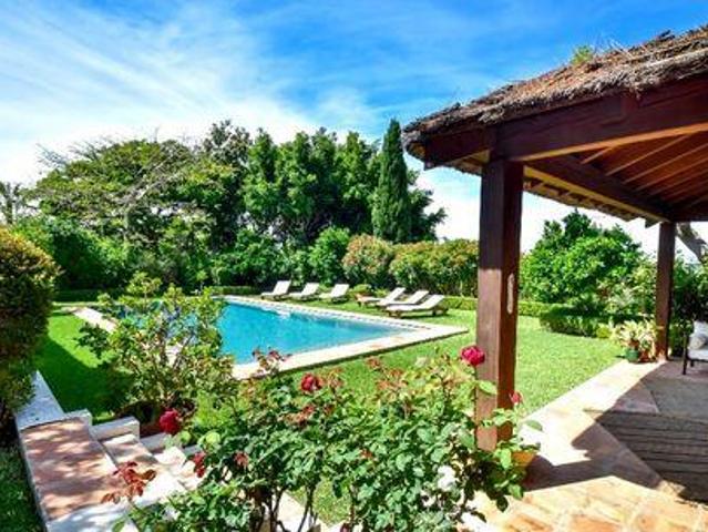 Villa 6 Dormitorio Marbella Andalucía ELS98302869
