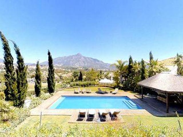 Villa 6 Dormitorio Marbella Andalucía ELS98303956