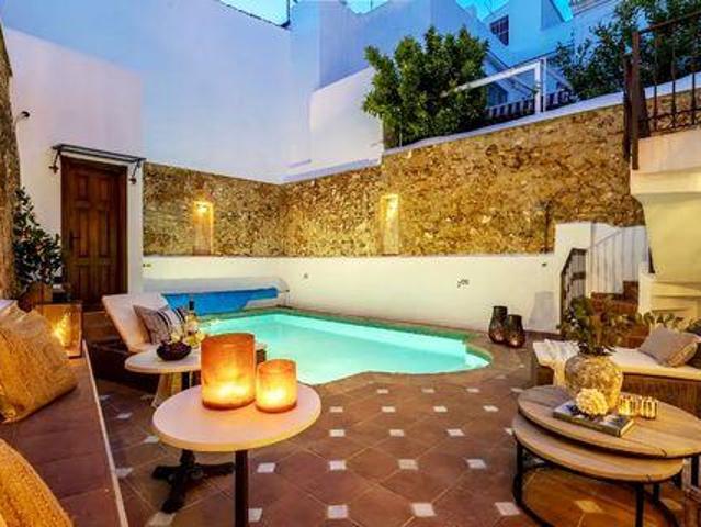 Villa 6 Dormitorio Marbella Andalucía ES98303480