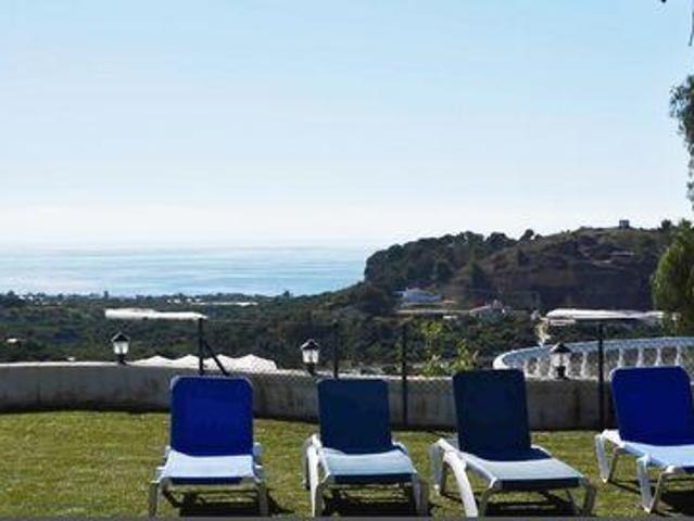 Villa 6 Dormitorio Nerja Andalucía ES98303226
