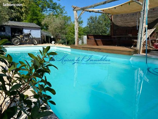 Villa 6 pièces 100 m²