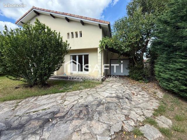 Villa 6 pièces 103 m²