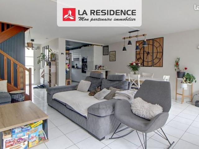 Villa 6 pièces 106 m²