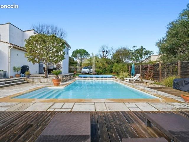Villa 6 pièces 107 m²