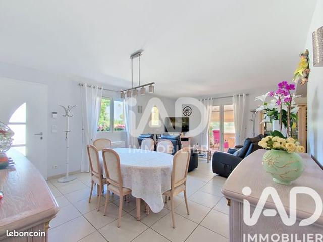 Villa 6 pièces 107 m²