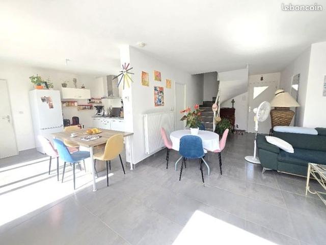 Villa 6 pièces 108 m²