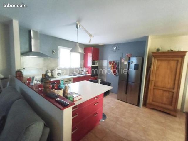 Villa 6 pièces 109 m²