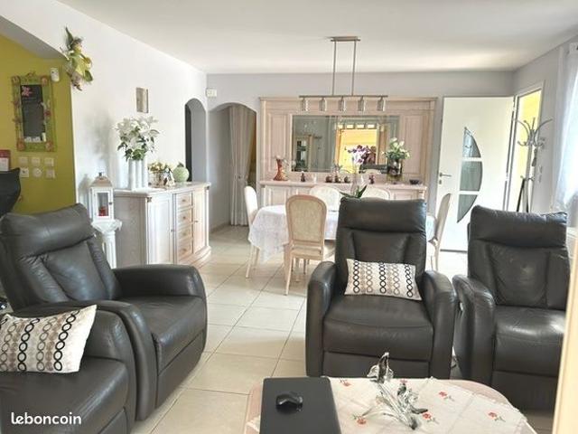 Villa 6 pièces 110 m²