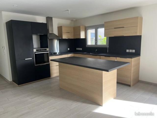Villa 6 pièces 111 m²