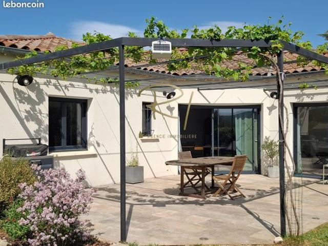 Villa 6 pièces 111 m²
