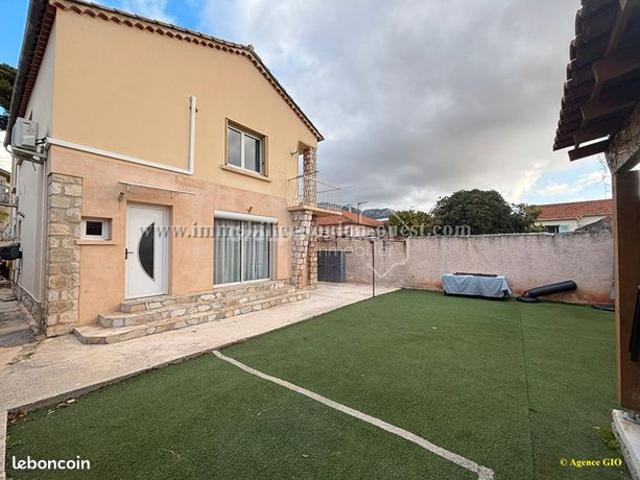 Villa 6 pièces 114 m²