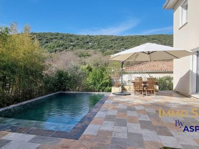 Villa 6 pièces 115 m²
