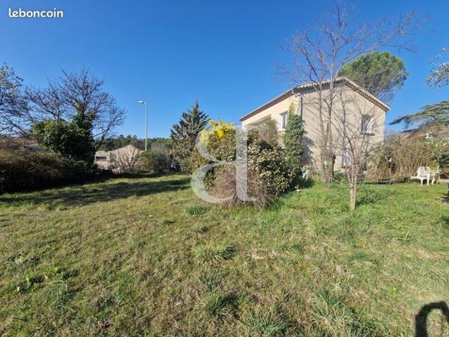 Villa 6 pièces 116 m²
