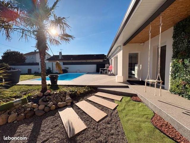 Villa 6 pièces 117 m²