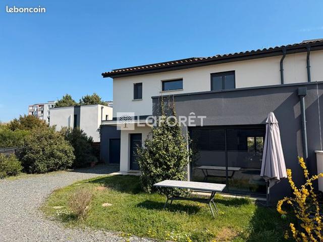 Villa 6 pièces 117 m²