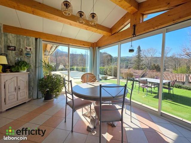 Villa 6 pièces 118 m²