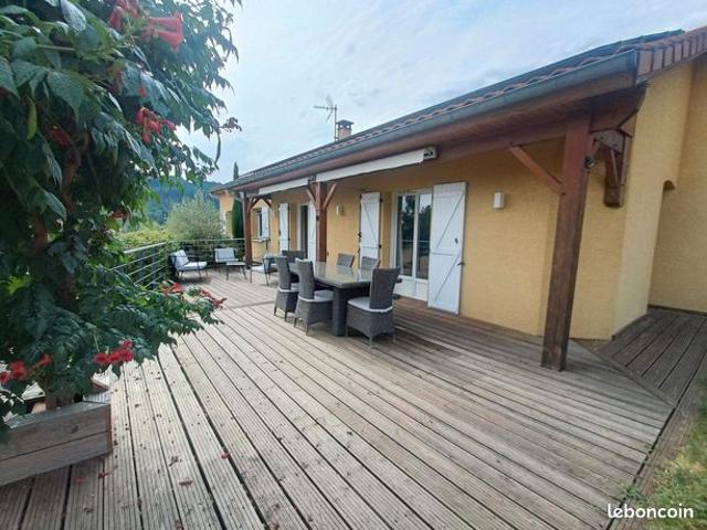 Villa 6 pièces 120 m²