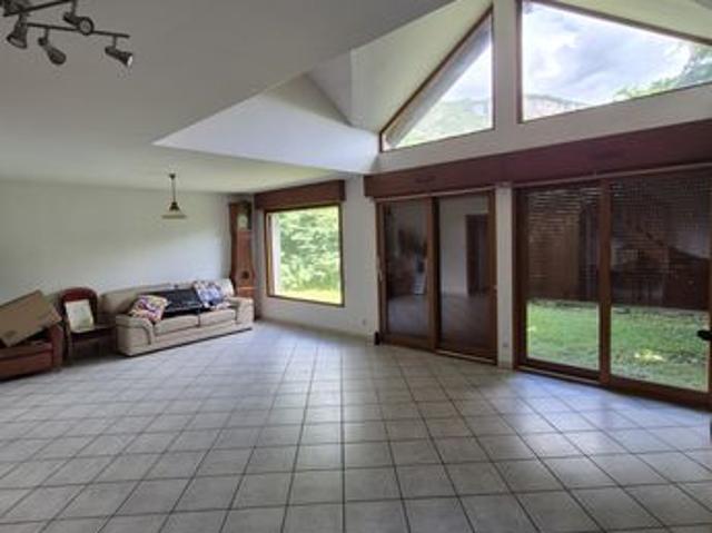 Villa 6 pièces 120 m²