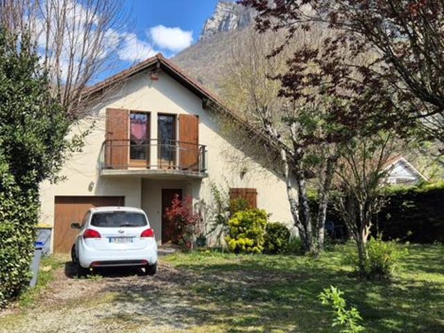 Villa 6 pièces 120 m²
