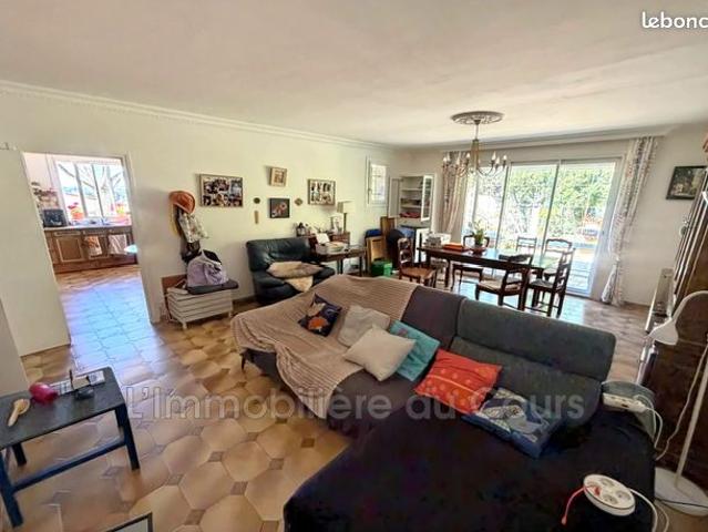 Villa 6 pièces 135 m²