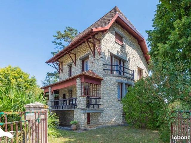 Villa 6 pièces 120 m²