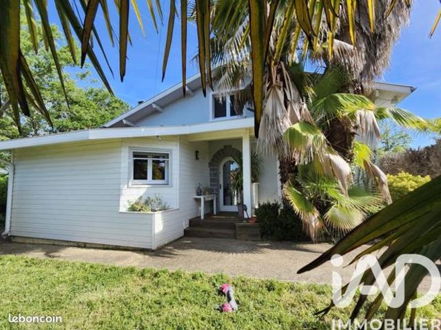 Villa 6 pièces 121 m²