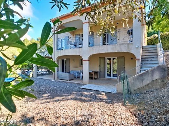 Villa 6 pièces 122 m²