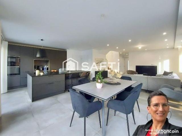 Villa 6 pièces 125 m²