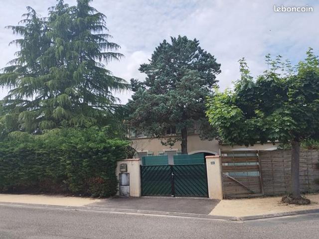 Villa 6 pièces 125 m²