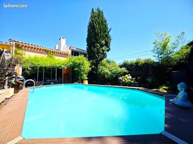 Villa 6 pièces 125 m²