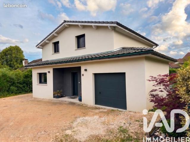 Villa 6 pièces 125 m²