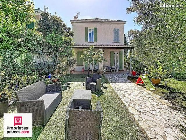 Villa 6 pièces 125 m²