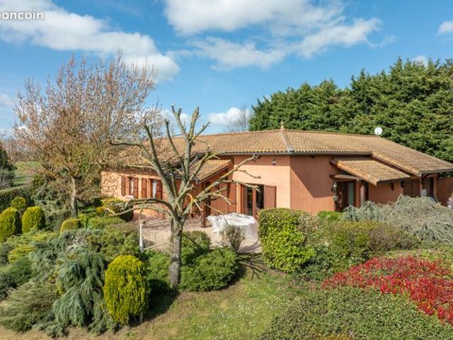 Villa 6 pièces 126 m²